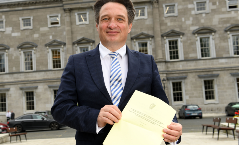 Vincent P. Martin launches the Solar Bill in the Seanad
