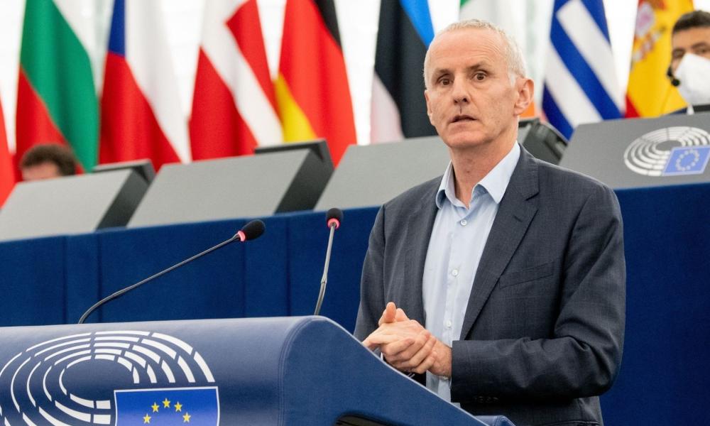 Ciarán Cuffe MEP delivers a speech at the European Parliament