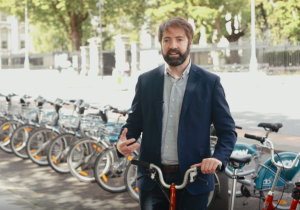 Brian Leddin TD speaks at a Dublin Bike stand.