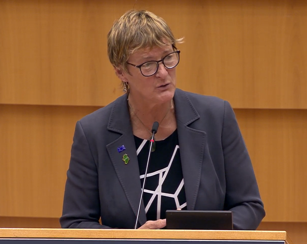 Grace O'Sullivan MEP delivers a speech to the European Parliament